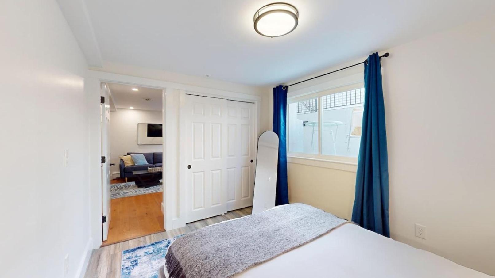 Apartment Modern Renovated 1br W Pvt Entrance Prime Loc *
